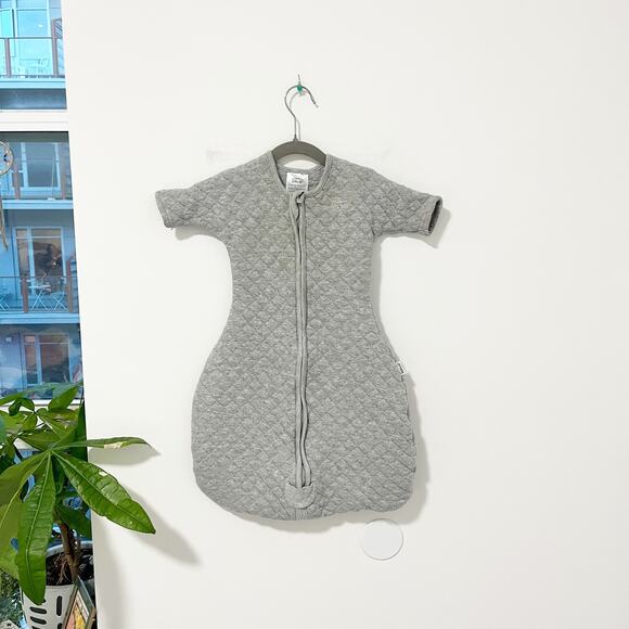 Halo Baby Sleepsack in Quilted Heathered Gray Size Medium 6-9 Months